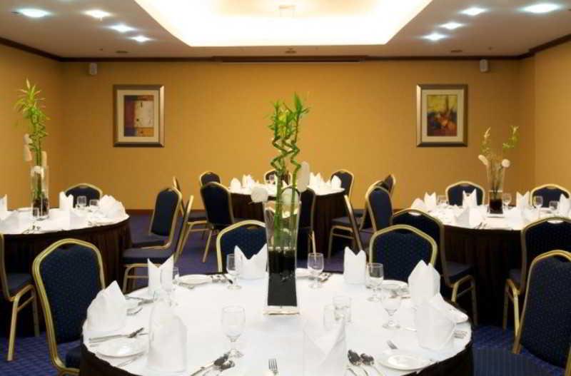 Chelsea Gardens Hotel Apartment Ντουμπάι Εξωτερικό φωτογραφία
